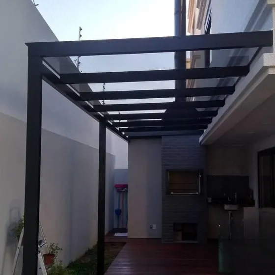 Coberturas de Vidro em Mogi das Cruzes - SP — Cobertura em passagem coberta entre ambientes
